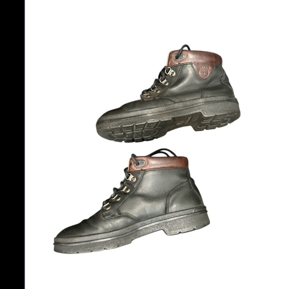 Women's Black Timberland Leather Boots, Size 7.5M.‎ Preowned in good condition. - Picture 5 of 8